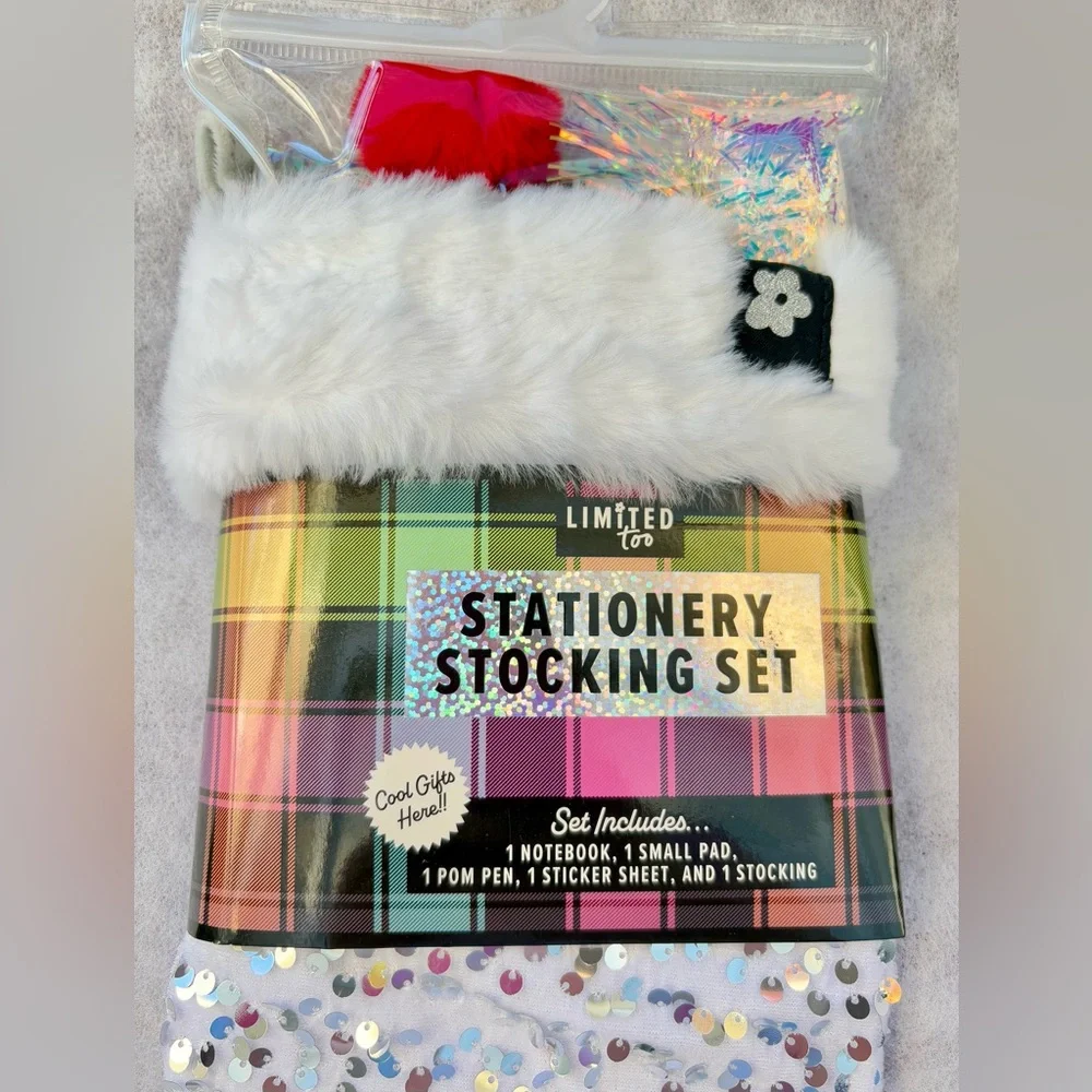 LIMITED too SEQUIN STOCKING and STATIONARY GIFT SET - Picture 2 of 9